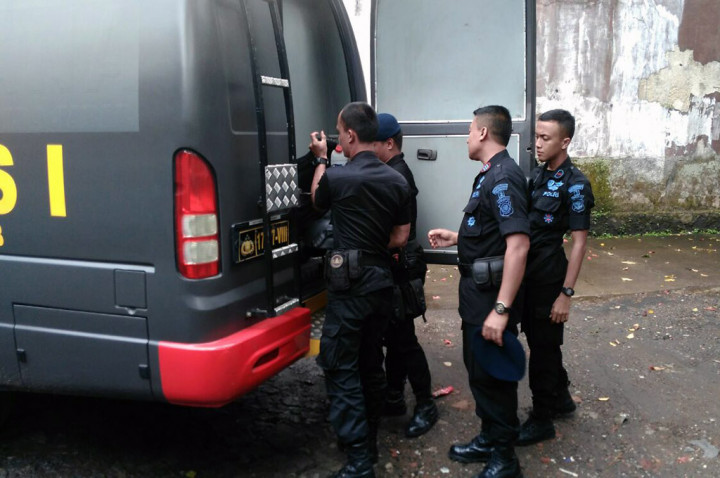 Warga Gudang Utara Temukan Granat Nanas