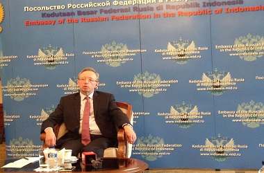 Dubes Galuzin Sesalkan Demo yang Sudutkan Putin di Rusia