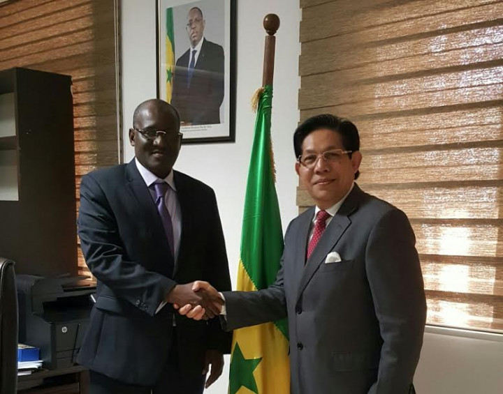 Senegal Ingin Beli Kereta Api Buatan Indonesia