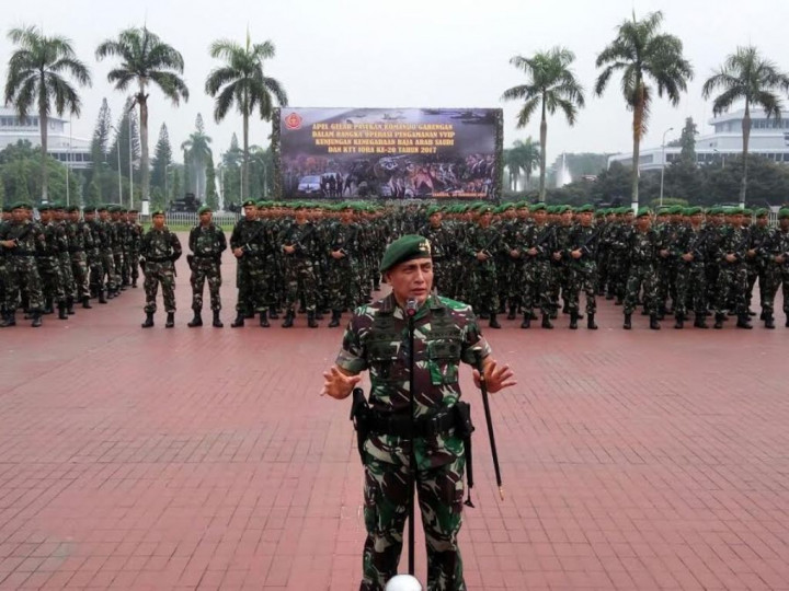 Pangkostrad Minta Aparat Jaga Citra Indonesia