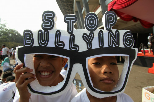 Sajak Dorothy untuk Generasi 2045