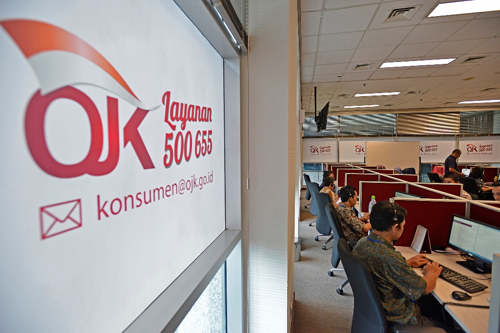 Ilustrasi OJK. (FOTO: ANTARA/Fanny Octavianus)
