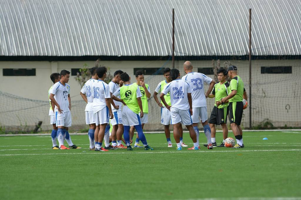 Skuat Persib saat menggelar latihan (Istimewa)
