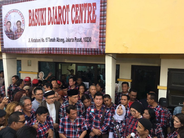 Basuki-Djarot Center Diresmikan, Dukungan untuk Petahana Terus Mengalir