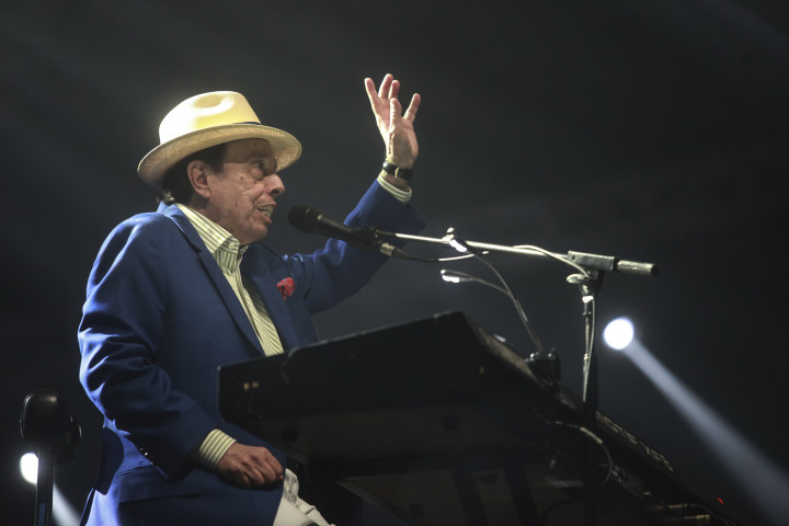 Sergio Mendes Sering Menonton Video Joey Alexander