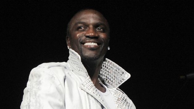 Akon Puji Kuliner dan Keramahan Orang Indonesia