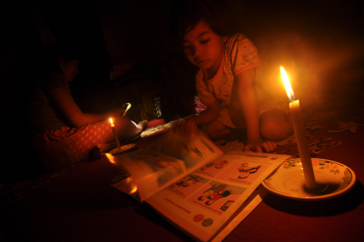 Warga Pulau Giliraja Sumenep Hidup Tanpa Listrik