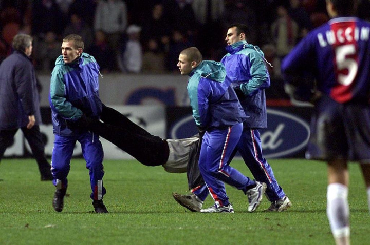 2001: Kerusuhan Suporter Pecah di Parc des Princes