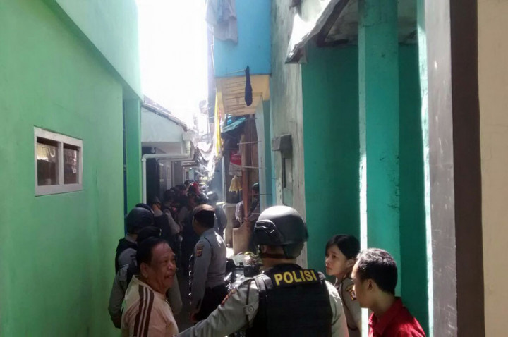 Pedagang Susu Diduga Jadi Pendana Bom Cicendo