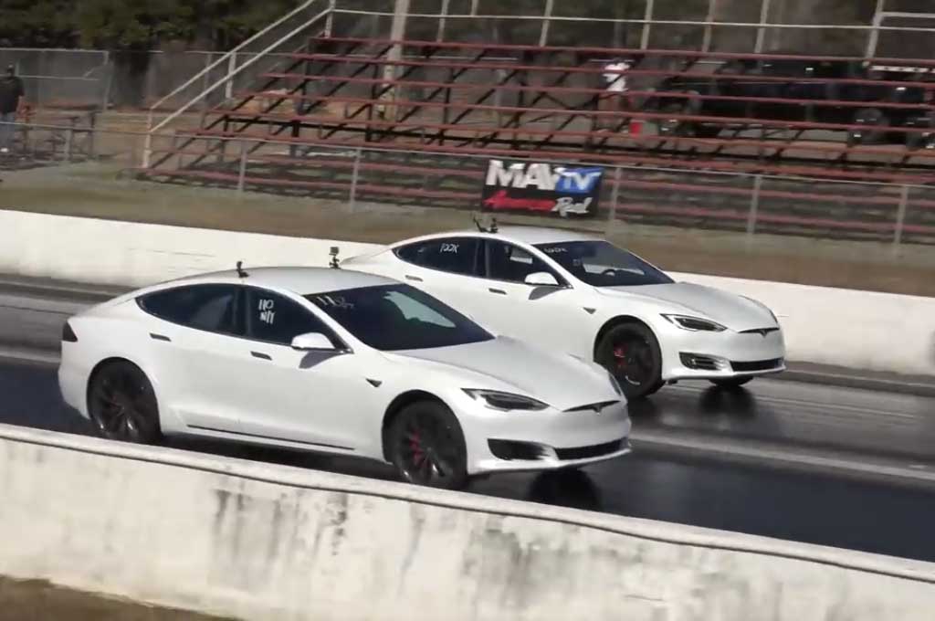 Tesla Model S P100D ini pecundangi mobil spek khusus untuk ajang drag race. TeslaRacingChannel