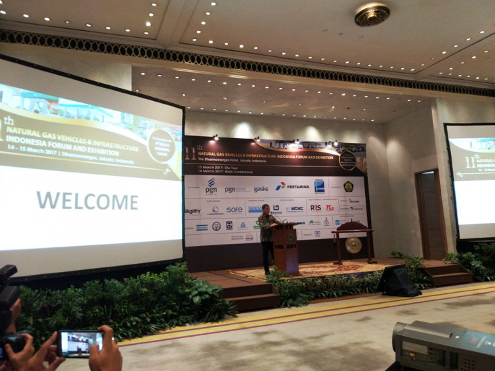 Jonan Gregetan Progres Konversi BBM ke BBG Lelet