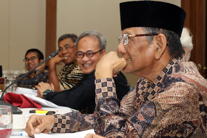 K.H. Hasyim Muzadi di Mata Kaum Muda PBNU