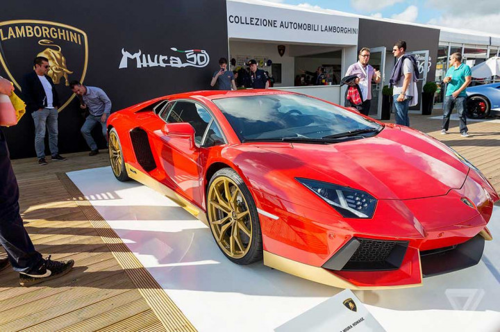 Begini Candaan Ferarri Tentang Lamborghini