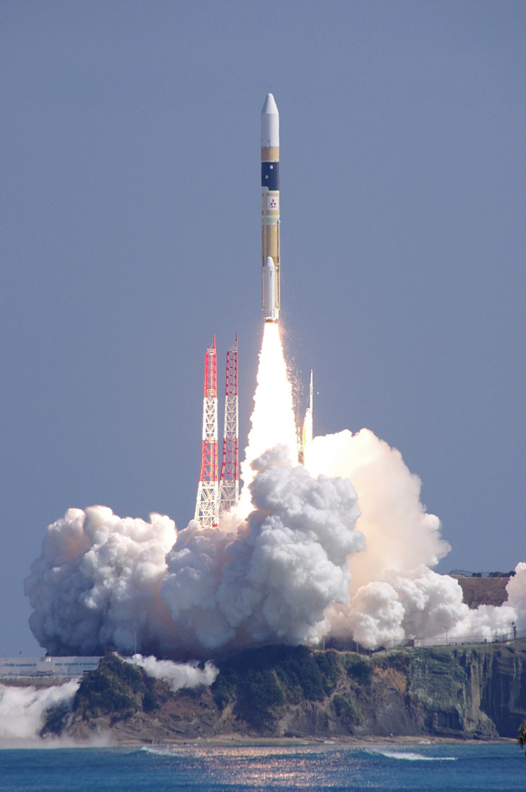 Japan successfully launched a replacement spy satellite as North Korean missiles pose growing threat regional security. (Photo: AFP/JIJI/STR)