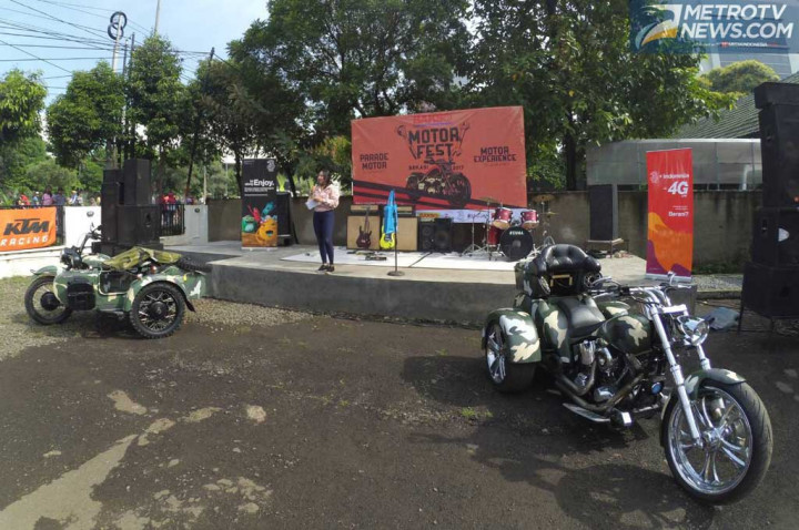 Parade Motor Klasik, Riuhkan Car Free Day di Bekasi