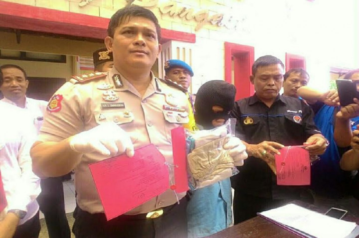 Pria di Karanganyar Dibekuk karena Cabuli 16 Anak