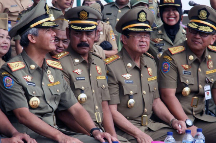 Ganjar: Orang Tua dan Guru Harus Waspada