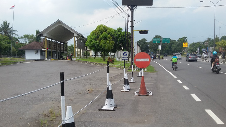 Penutupan Jembatan Timbang Disebut Rugikan Dinas PU