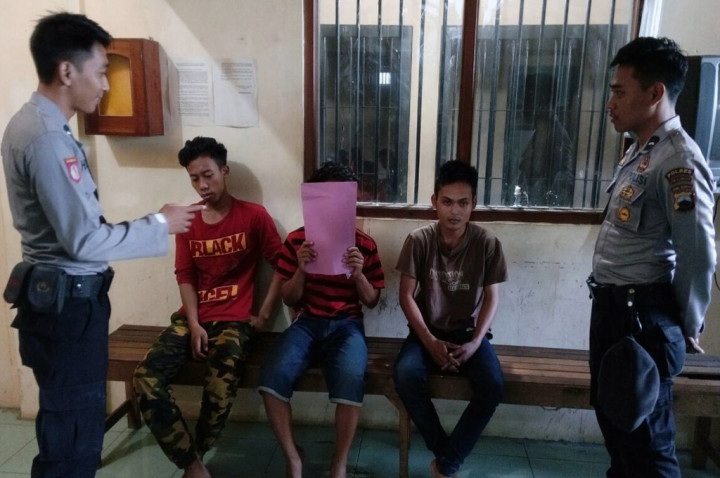 ABG di Pekalongan Digilir Tiga Pemuda