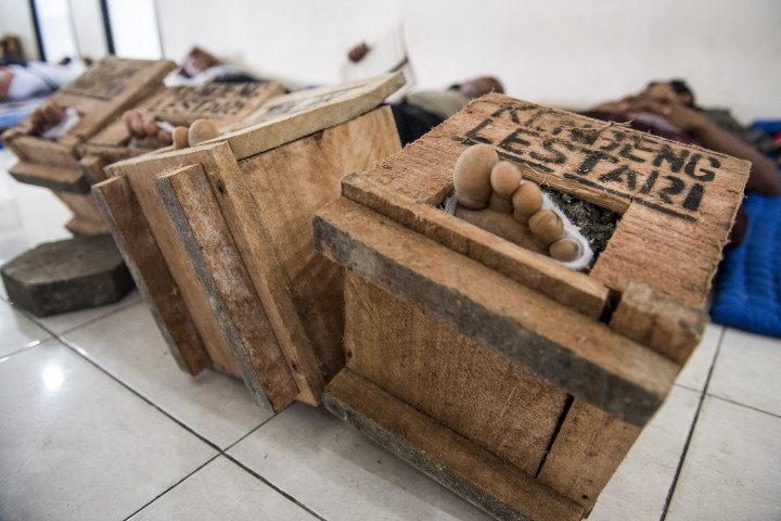 Petani Kendeng Tinggalkan Istana Merdeka