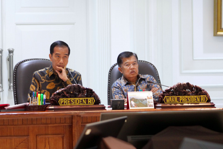 Survei: Masalah Ekonomi Mendominasi di Setengah Periode Pemerintahan Jokowi-JK