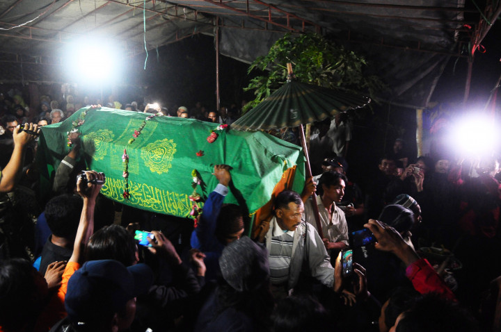 Ibu Patmi Dianggap Teladan para Perempuan