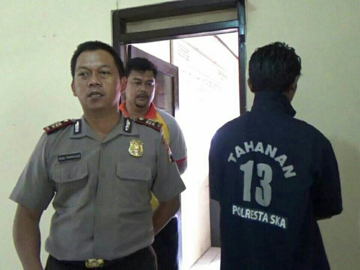 Pria di Solo Setubuhi Anak Kandung