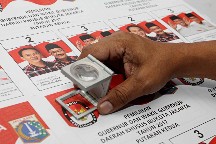 Status Perkara Paslon Pilkada DKI Harus Diperjelas