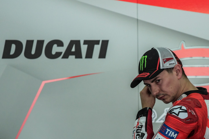 Awal Pahit Lorenzo Bersama Ducati