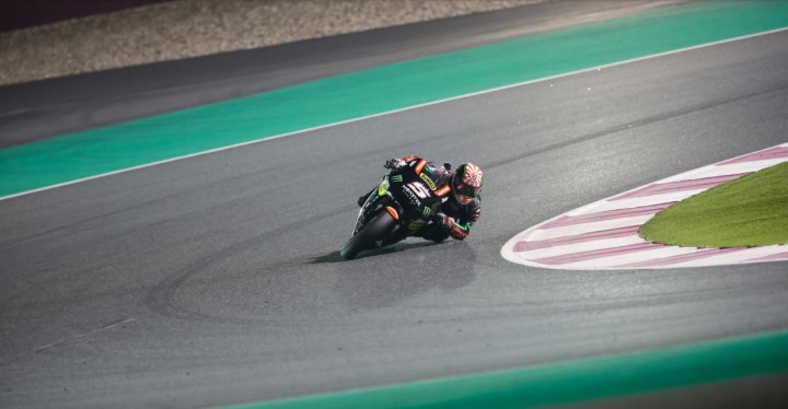 Tampil Arogan, Debutan MotoGP Ini Mengaku Tak Menyesal