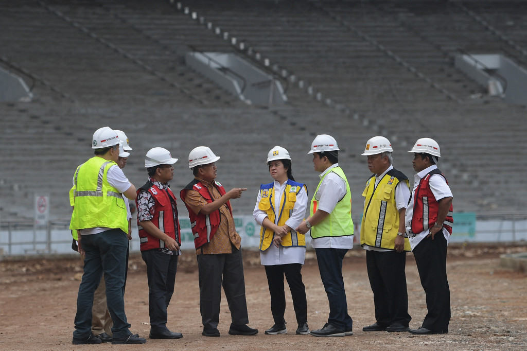 Wakil Presiden Jusuf Kalla mengecek persiapan sarana olahraga Asian Games di Jakarta. Antara Foto/Sigid Kurniawan