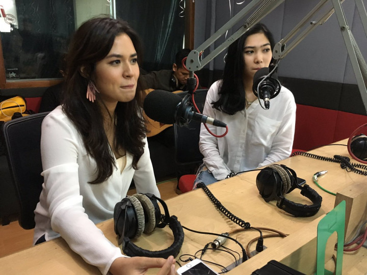 Raisa dan Isyana Sarasvati Bertukar Lagu di Ultah iRadio