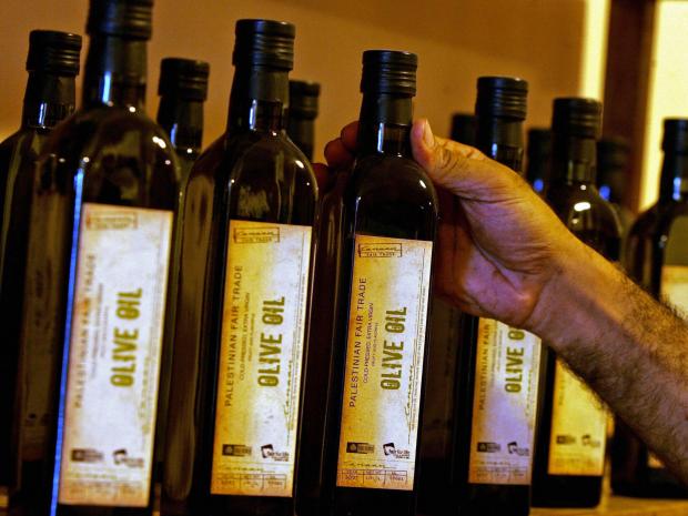 You Can Keep These 4 Ingredients Outside Refrigerator