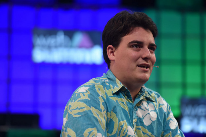 Palmer Luckey Keluar dari Oculus