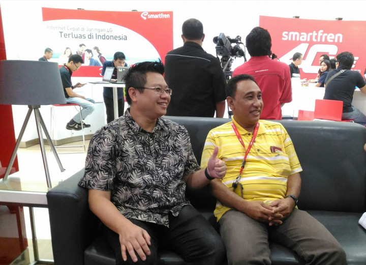 Smartfren Jual 1.000 unit iPhone 7 dan iPhone 7 Plus