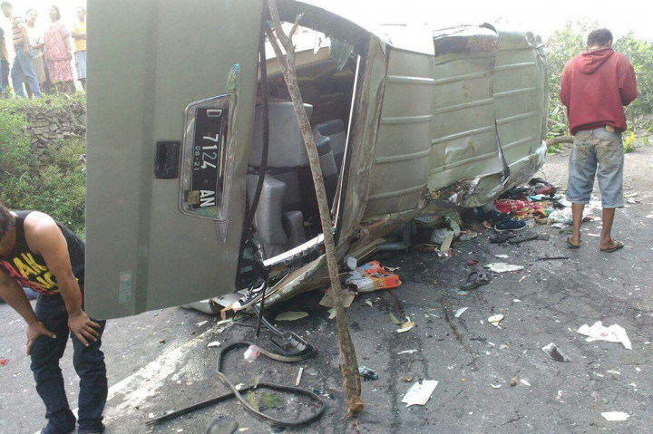 Mobil Wisatawan Terguling di Gunungkidul, 3 Tewas