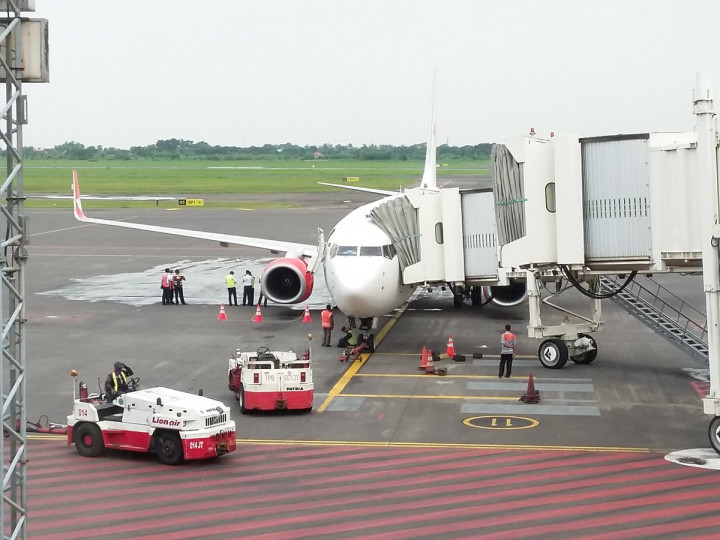 Avtur Meluber, Pemerintah Hanya Menegur Lion Air