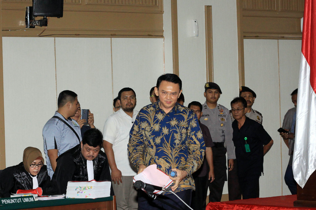 Ahok saat menghadiri sidang kasus dugaan penodaan agama di Kementan, Jaksel, Selasa 4 April 2017/MI/Galih Pradipta