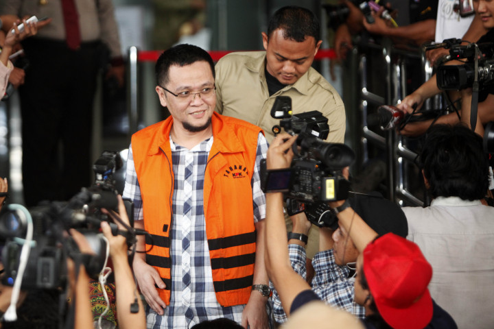 Anak Buah Wawan Mengatur Pembagian Uang ke Pejabat Banten