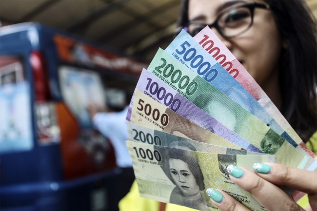 JISDOR Slightly Depreciates to Rp13329 Per Dollar
