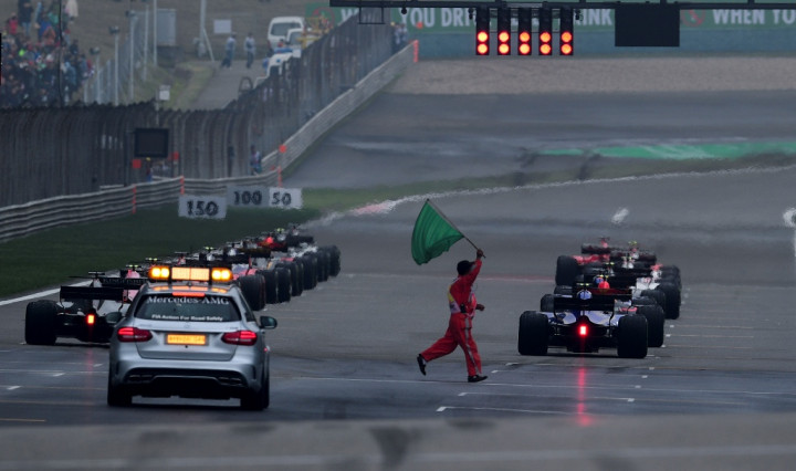 Posisi Start Vettel Dipertanyakan Bos Red Bull