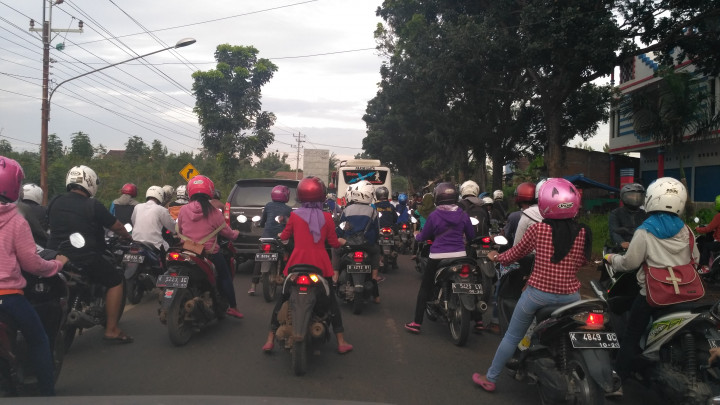 Pemkab Jepara Minta Perusahaan Geser Jam Kerja
