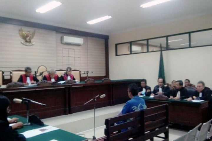 Wali Kota Nonaktif Madiun Jalani Sidang Perdana Kasus Korupsi