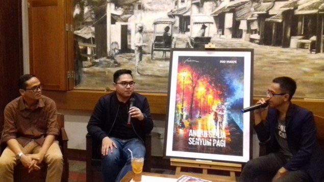 Fahd Pahdepie Lega Angan Senja dan Senyum Pagi Masuk Daftar Buku Terlaris