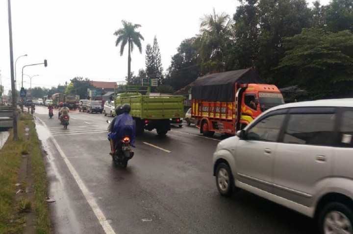 Mulai Malam Ini, Lalu Lintas di Jalur Surabaya-Madiun Diperkirakan Padat