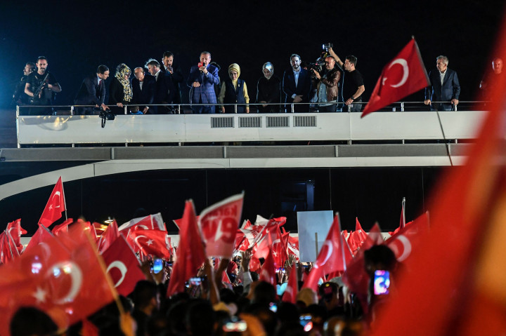 Erdogan Wins Turkey Referendum As Opposition Cries Foul