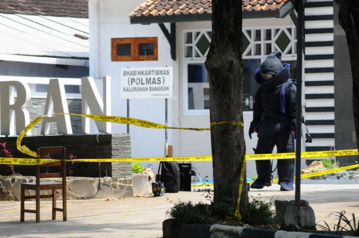 Tas Mencurigakan Kejutkan Warga Depok