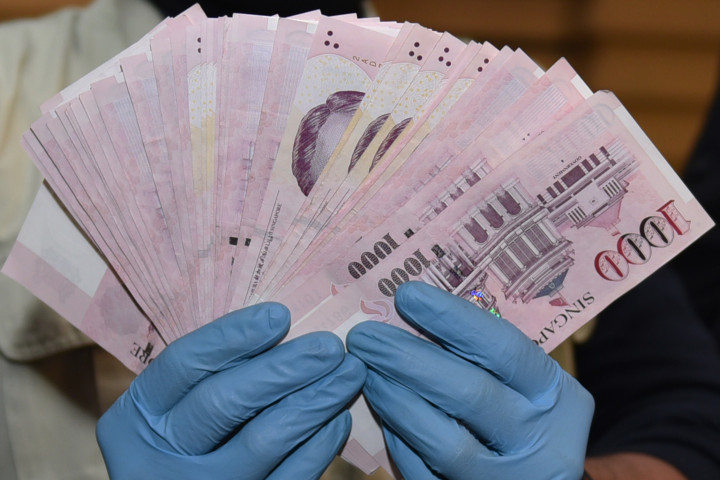Dari 10.000 Dolar Singapura Hingga <i>Money Changer</i> Milik Anas Urbaningrum