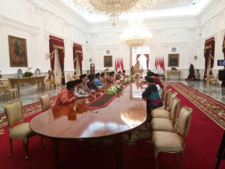 Bakomubin akan Menyiapkan 1 Juta Dai Bela Negara