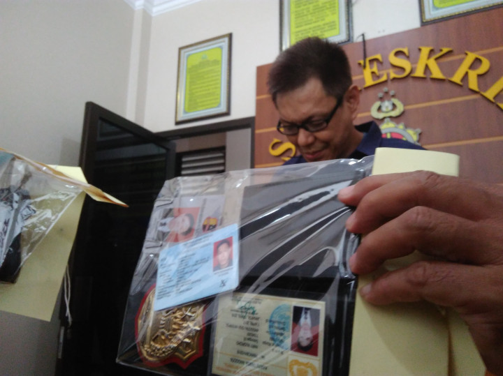 Pedagang <i>Airsoft Gun</i> Mengaku Anggota Interpol